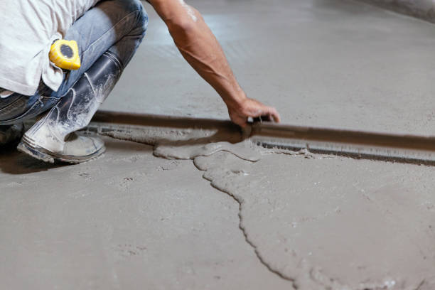 Best Concrete Walkway Installation  in University Heights, OH